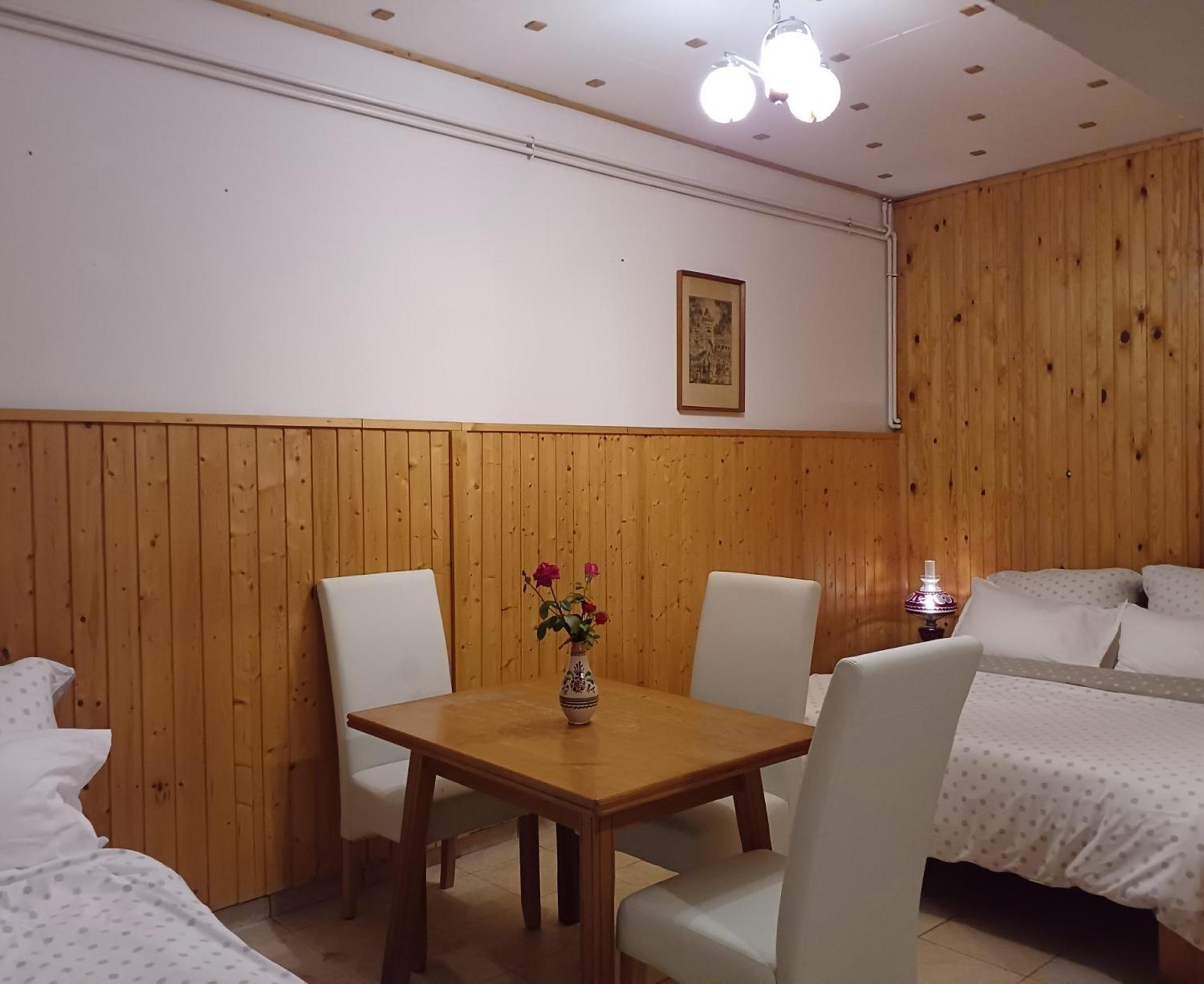 Blues Ryokan Kőszeg Extérieur photo