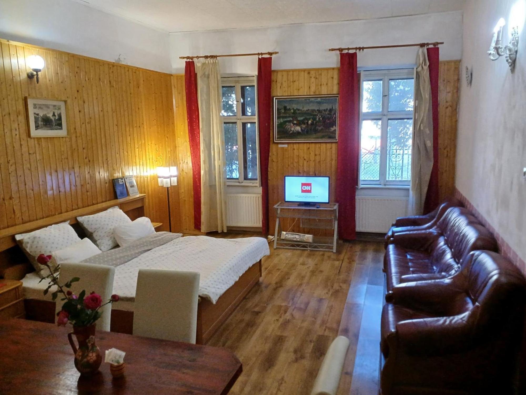 Blues Ryokan Kőszeg Extérieur photo